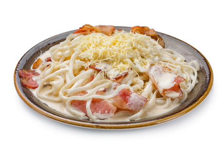 Лапша в сливочном соусе