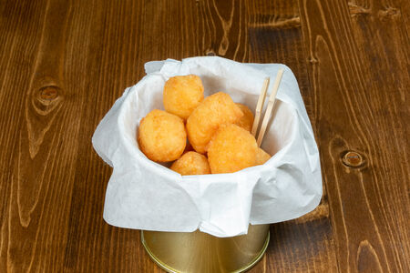 Сыр жареный