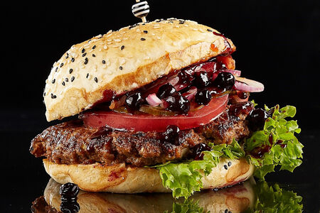 Бургер Черника барбекю