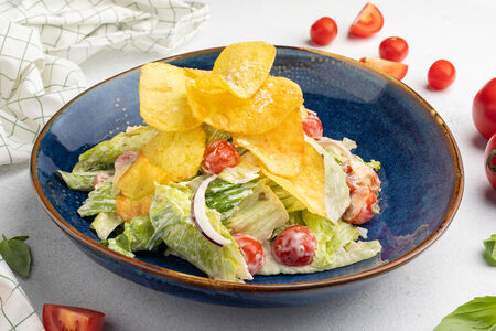 Салат Цезарь с курицей