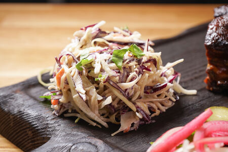 Салат Коул-слоу