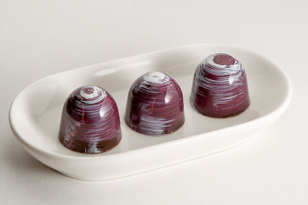 Конфета Черная смородина