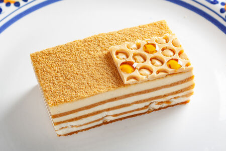 Торт медовик