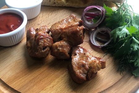 Шашлык из cвинoй шеи