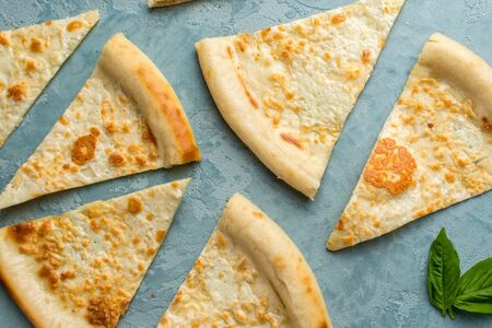 Фокачча с моцареллой