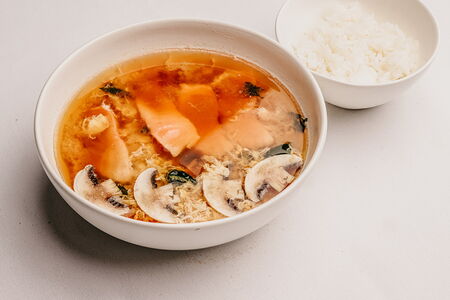 Мисо-суп с лососем