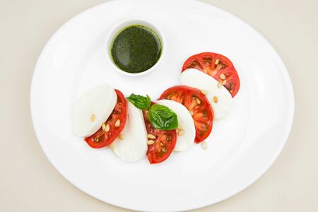 Салат Капрезе