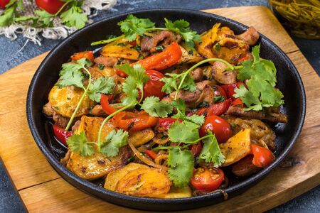 Домашнее жаркое с индейкой