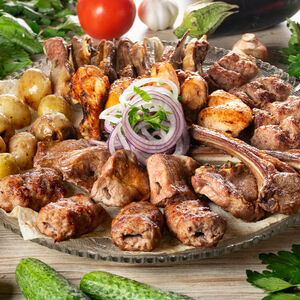 Суперассорти блюд на углях