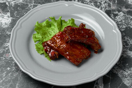 Свиные рёбра в медовом соусе