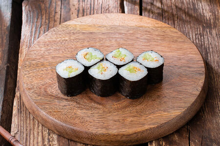 Ролл Огурец