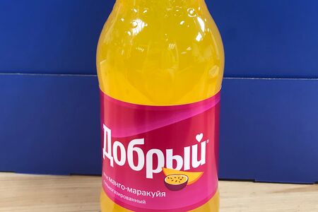 Добрый манго - маракуйя газированный напиток