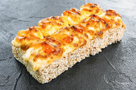 Ролл Асахиро