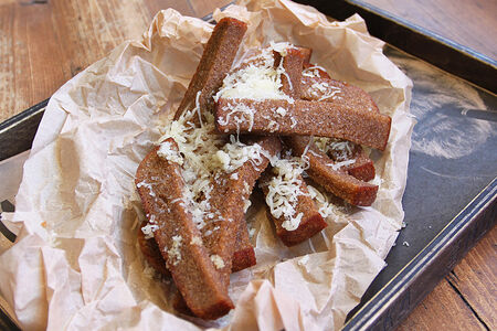 Гренки с сыром