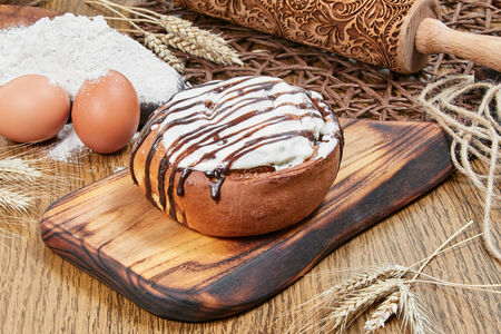 Булочка с корицей