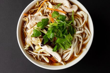 Пряный суп с курицей