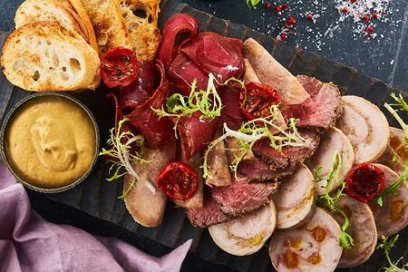 Мясное ассорти