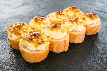 Ролл Филадельфия гриль