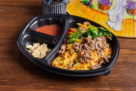 Фо сао с говядиной