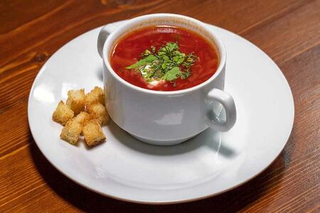 Борщ со сметаной