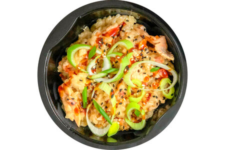 Вок Тяхан сливочный с лососем