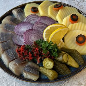 Салат Крестьянский с селёдкой