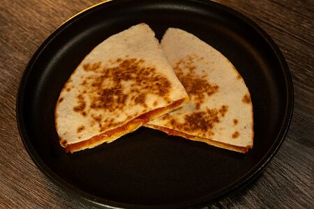 Кесадилья с пепперони