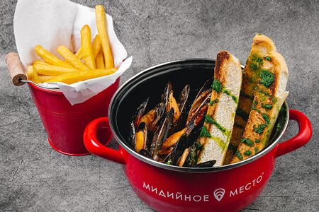 Мидии в соусе по-каталонски