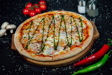 Пицца Ветчина с грибами