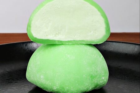 Моти Фисташка