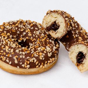 Пончик Ореховый Сникерс