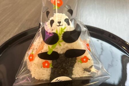 Онигири с креветками