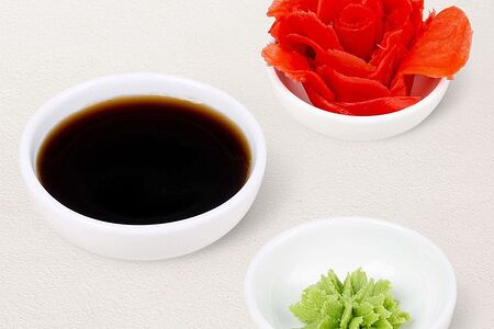 Комбо Соус соевый, имбирь, васаби 