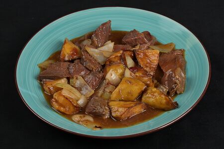 Говядина с баклажанами