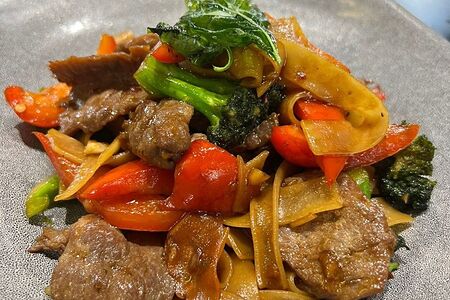 Лапша Пад Ки Мао с говядиной