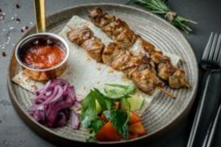 Шашлык из свинины по-грузински