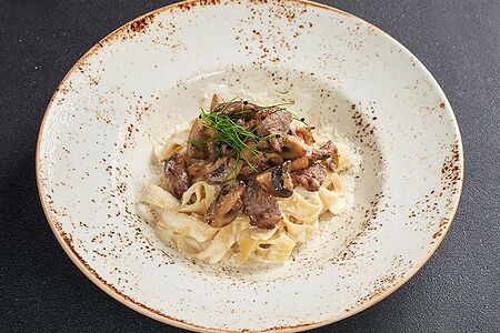 Паста с вырезкой из говядины