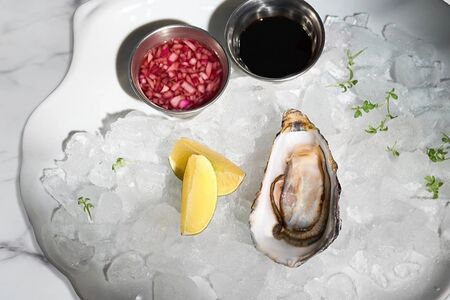 Устрица Маака