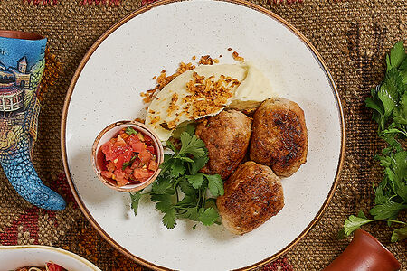 Котлета из баранины с сыром