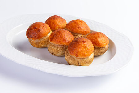 Шапочки шампиньонов с сыром