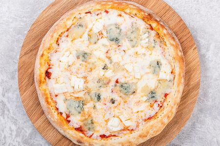 Пицца Четыре Сыра