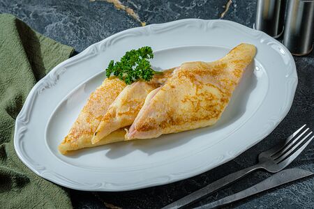 Блины с ветчиной и сыром