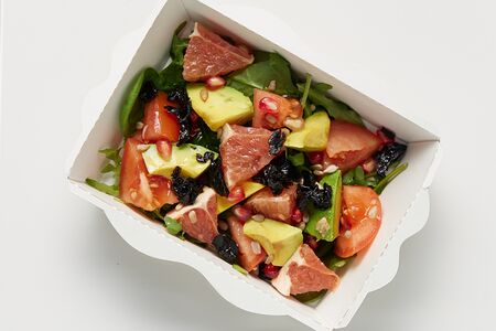 Салат с авокадо 