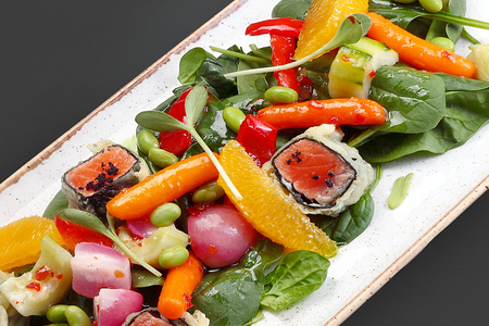 Салат форель темпура