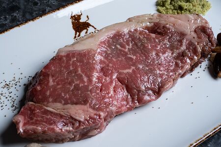 Стейк Нью-Йорк