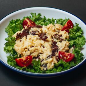 Ձվածեղ հայկական բաստուրմայով