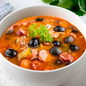 Солянка по-домашнему