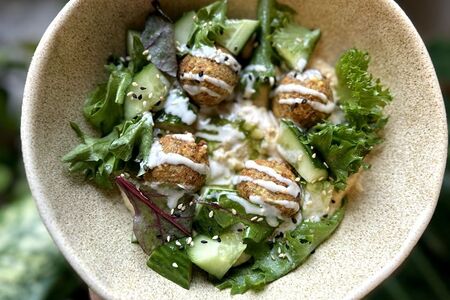 Хумус с фалафелем