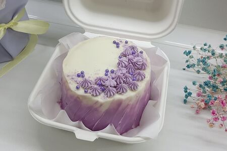 Бенто-торт с мини-безе