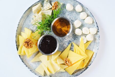 Сырная тарелка